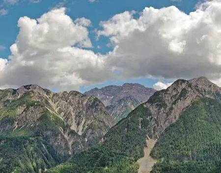 Walter's Lejlighed *